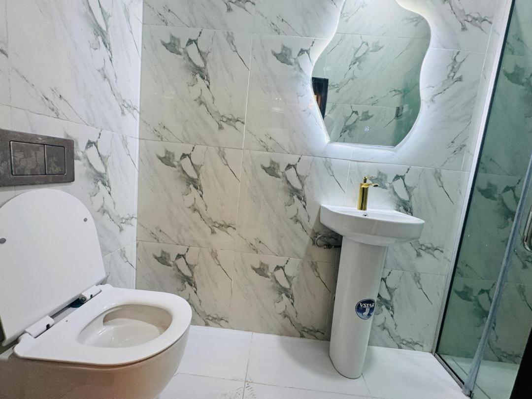 Villa Toscana Luxe Gra Port Harcourt Exteriér fotografie