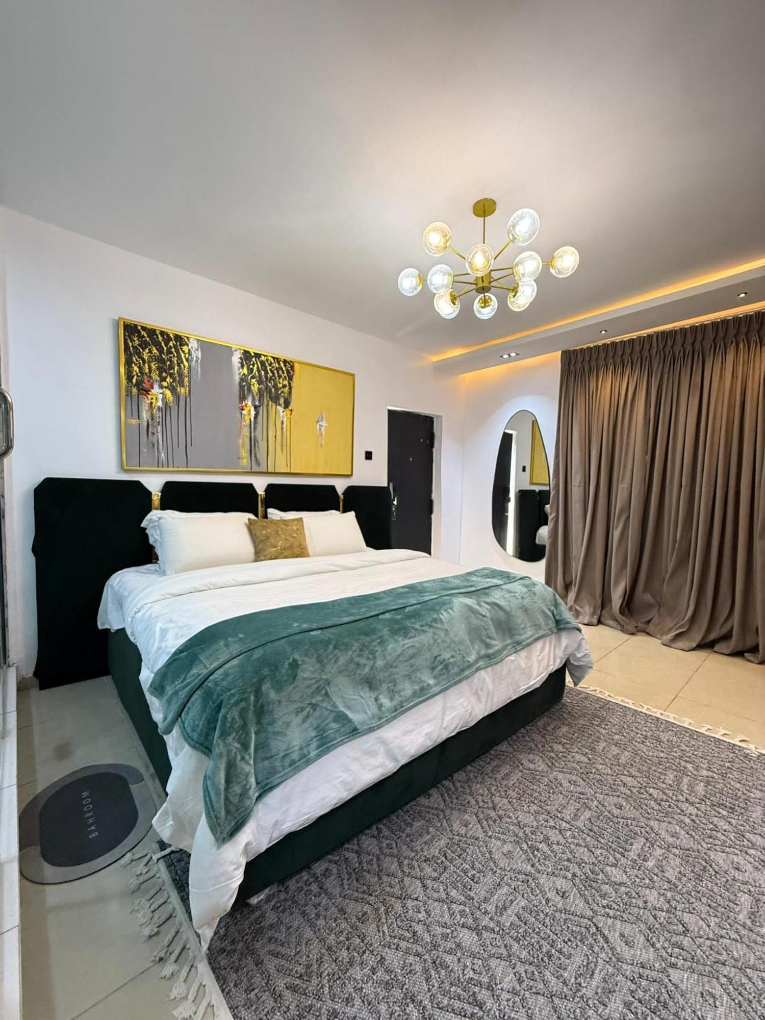 Villa Toscana Luxe Gra Port Harcourt Exteriér fotografie