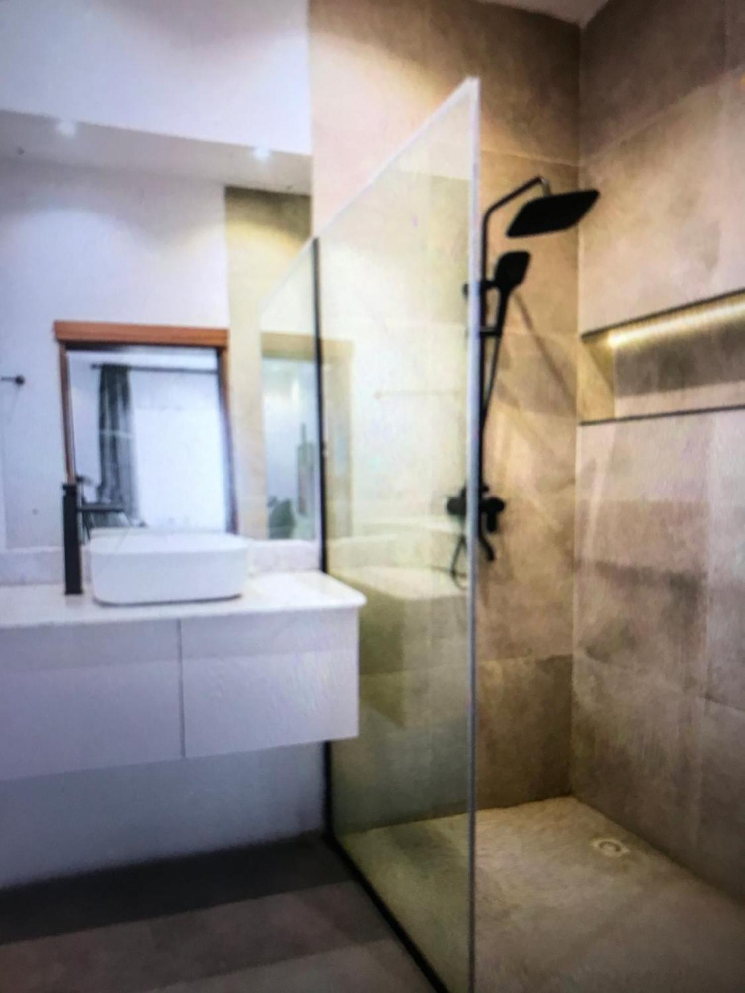 Villa Toscana Luxe Gra Port Harcourt Exteriér fotografie